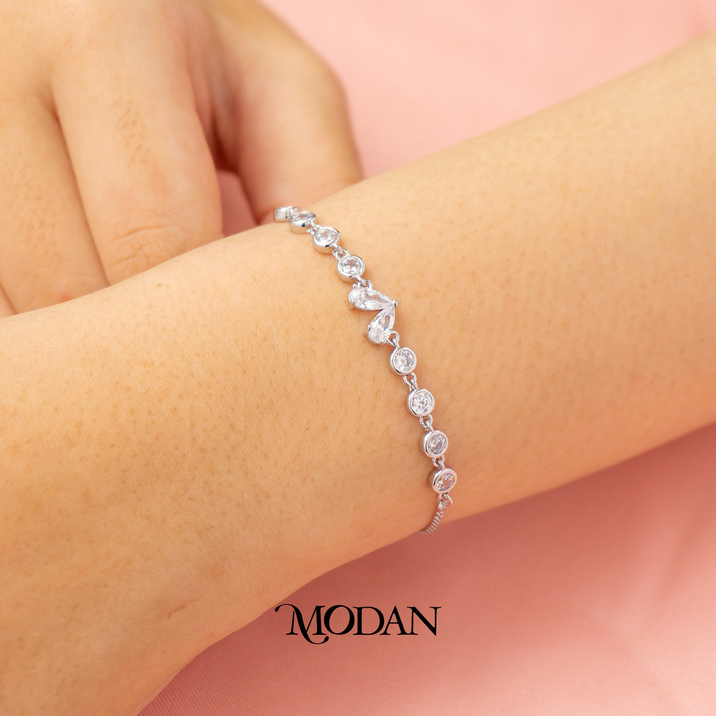 Minimalist Love Heart Shaped Dainty Adjustable Bracelet Gelang Serut Hypoallergenic Gold Plated