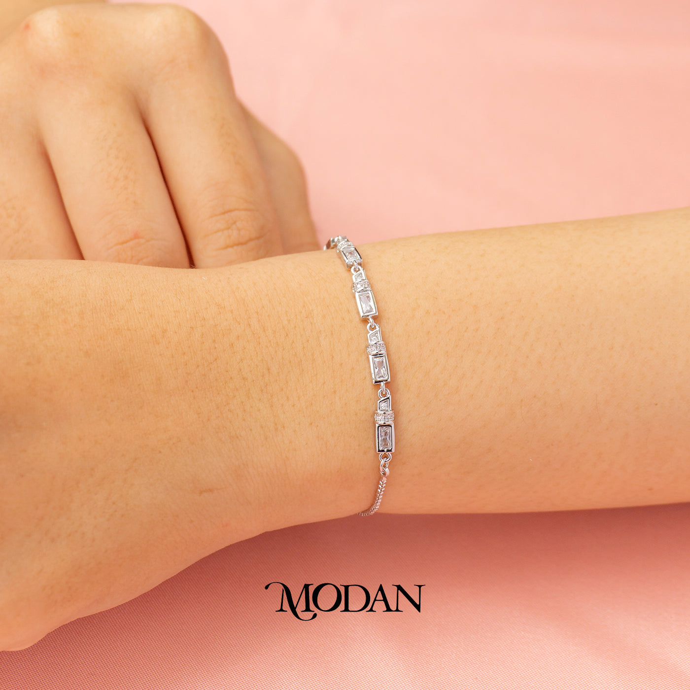Sparkling Baguette Rectangular Link Adjustable Bracelet Gelang Serut Hypoallergenic Gold Plated