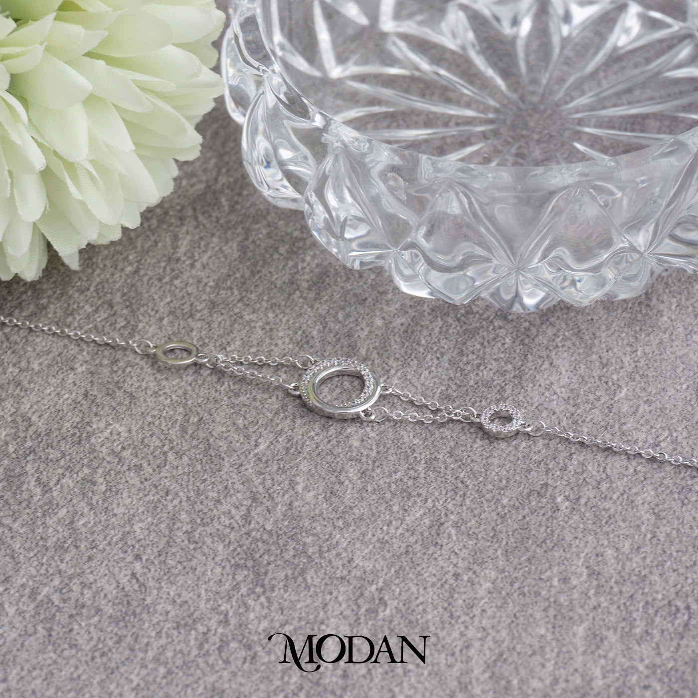 Sparkling Dainty Circle Round Bracelet Gelang Minimalis Hypoallergenic Gold Filled