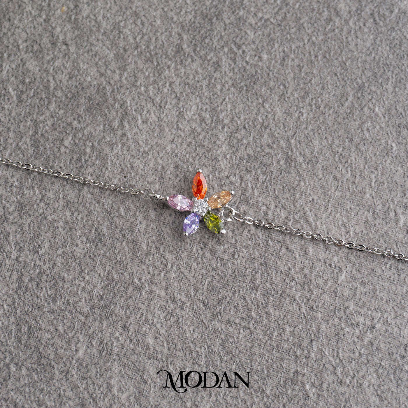 (16.5cm) Simple Colorful Daisy Flower Bracelet Gelang Bunga Hypoallergenic Gold Filled