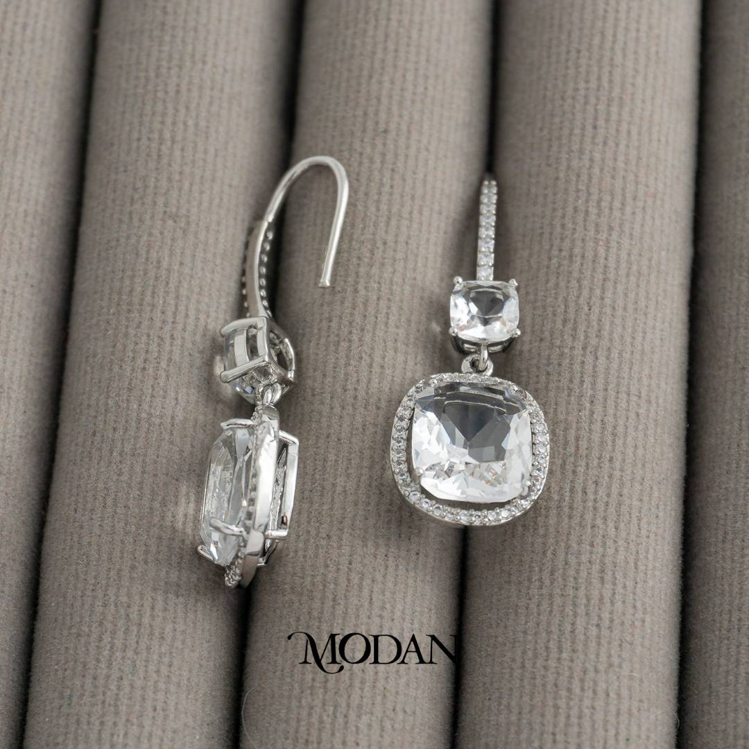 Bridal Sparkling Baguette Hook Earrings Anting Gantung Persegi Pesta Pernikahan Hypoallergenic Gold Plated