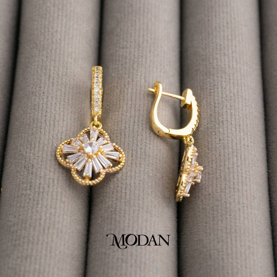 Lucky Four Leaf Clover Open Baguette Hoop Earrings Anting Pesta Daun Semanggi Hypoallergenic Gold Filled