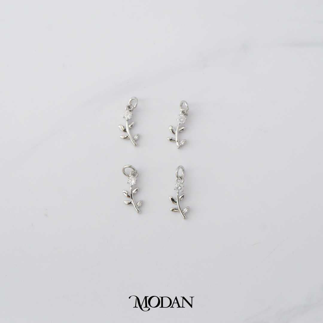 Mini Spring Blooming Flower DIY Charm Liontin Kuncup Bunga Kecil Hypoallergenic Gold Plated