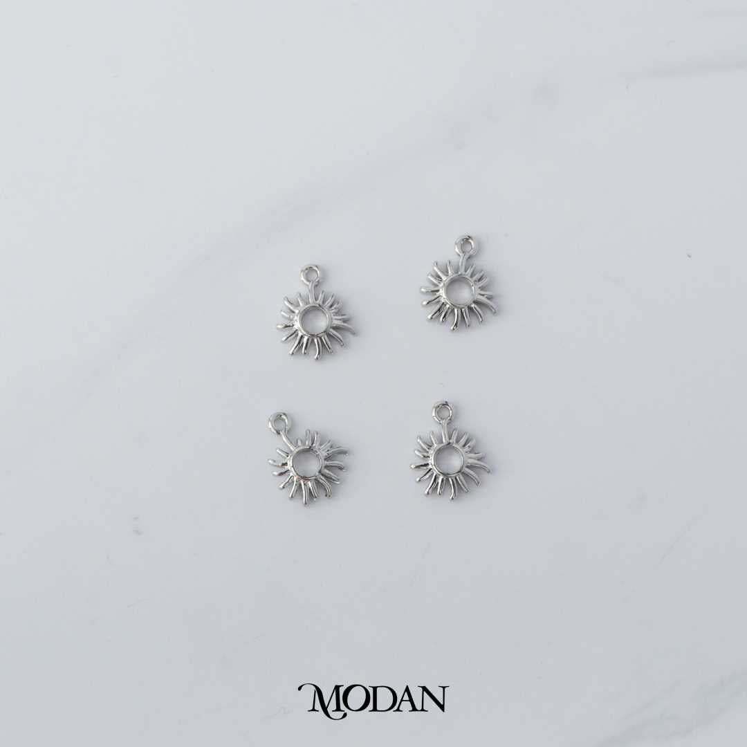 Mini Plain Open Celestial Sun Charm DIY Charm Liontin Matahari Hypoallergenic Gold Filled