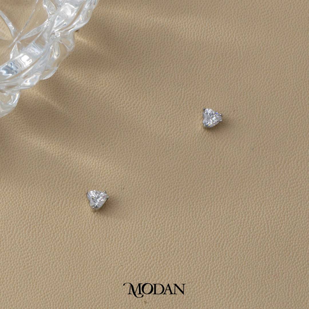 (4mm) Sparkling Love Heart Mini Stud Earrings Anting Tusuk Bentuk Hati Kecil Hypoallergenic Gold Plated