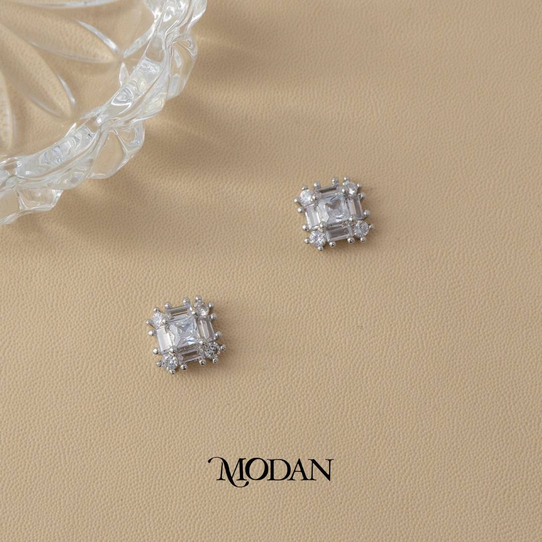 (11mm) Sparkling Cubic Square Stud Earrings Anting Tusuk Pesta Hypoallergenic Gold Plated