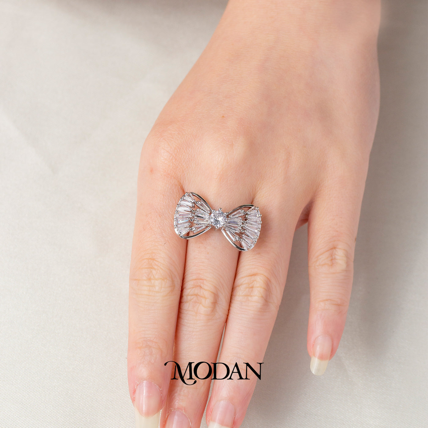 Coquette Statement Bow Ring Cincin Pita Besar Pesta Hypoallergenic Gold Plated
