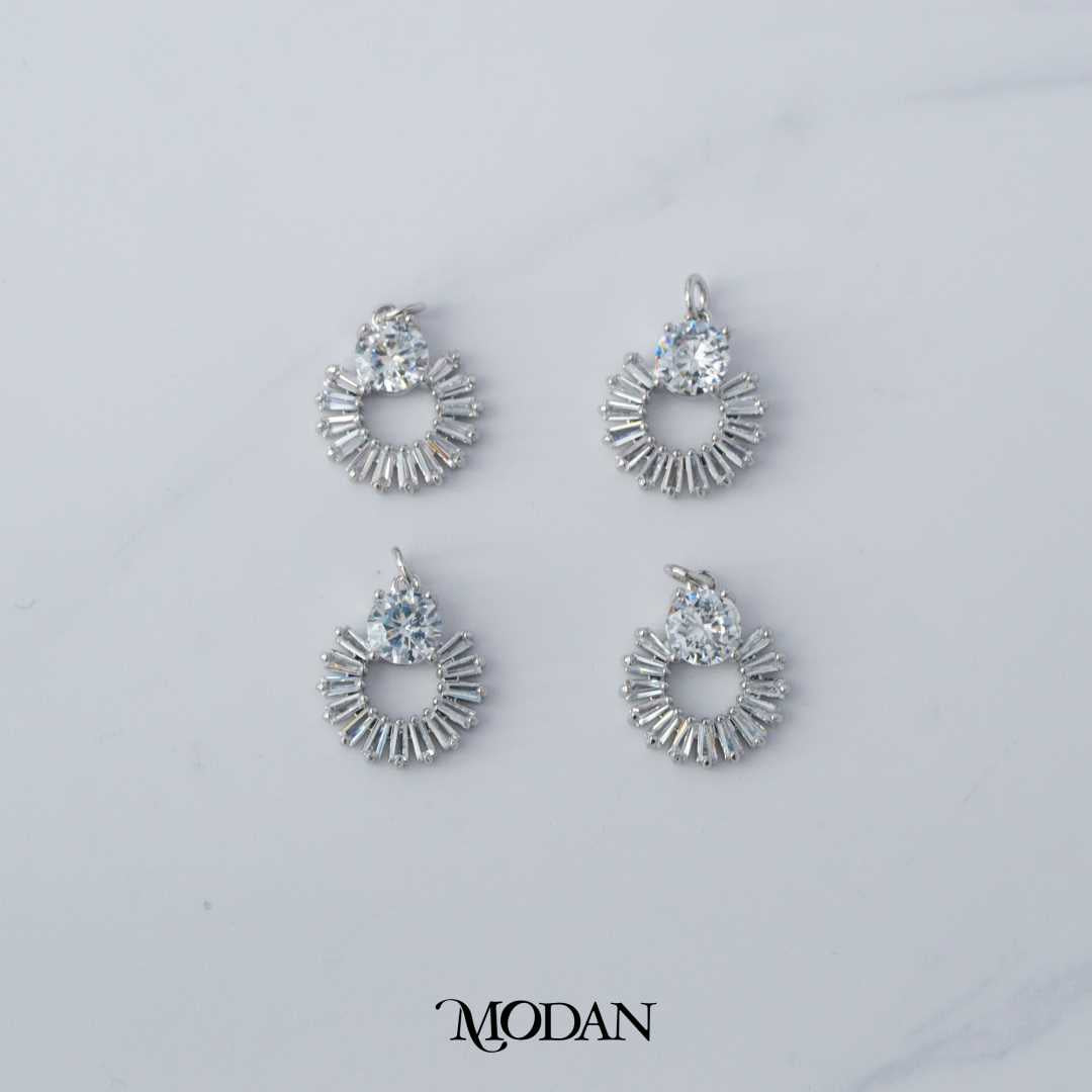 Round Flower Wreath Open Charm DIY Charm Liontin Pesta Bunga Berlian Hypoallergenic Gold Filled