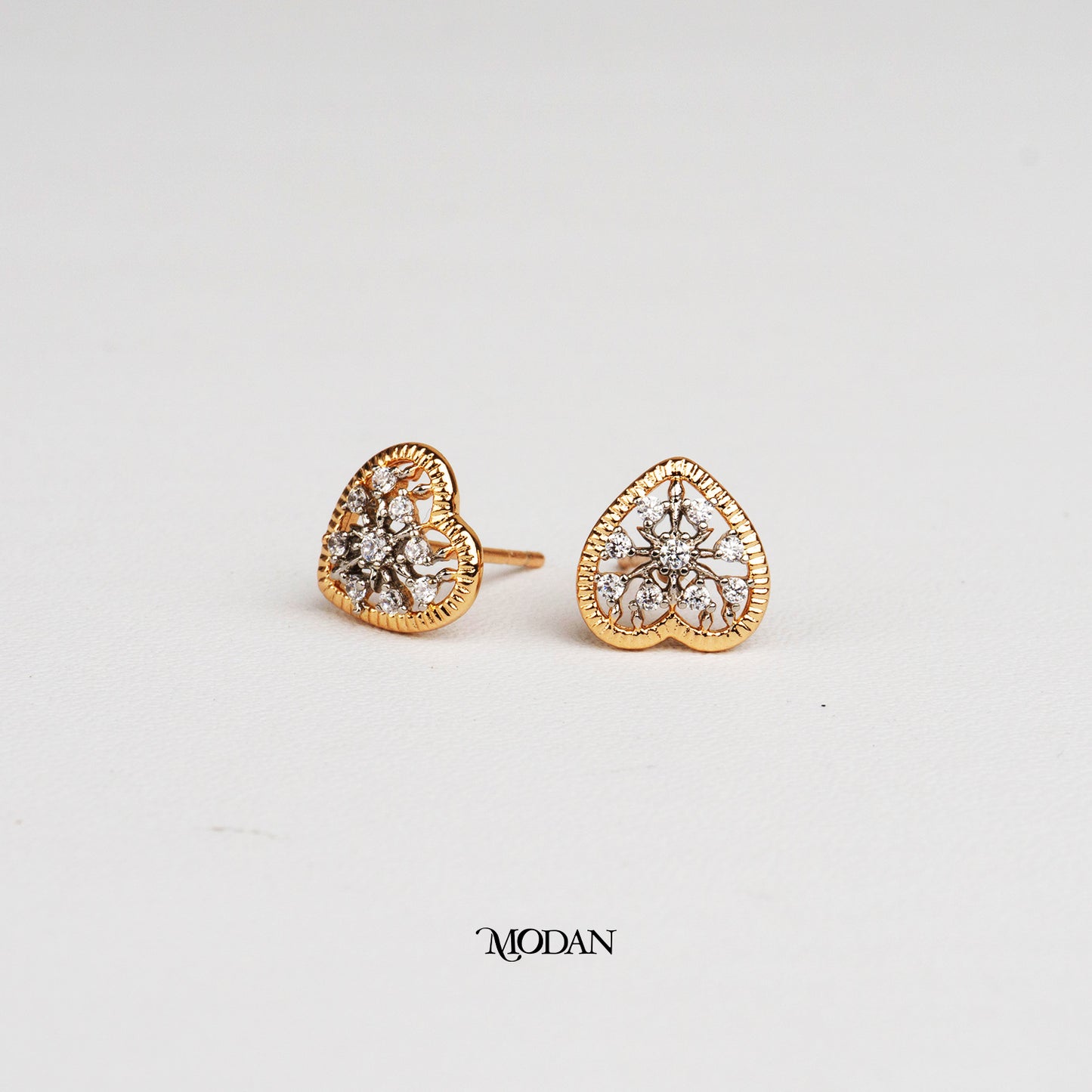 (10mm) Mini Micro Paved Zirconia Heart Stud Earrings Anting Tusuk Hati Hypoallergenic Gold Plated