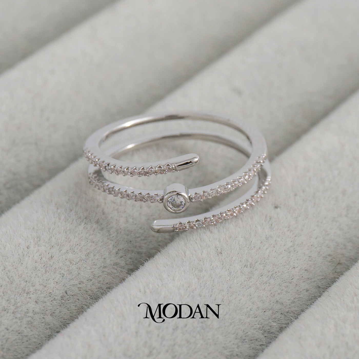 Dainty Silver Spiral Ring Cincin Lilit Tiga Garis Permata Solitaire Hypoallergenic Gold Plated