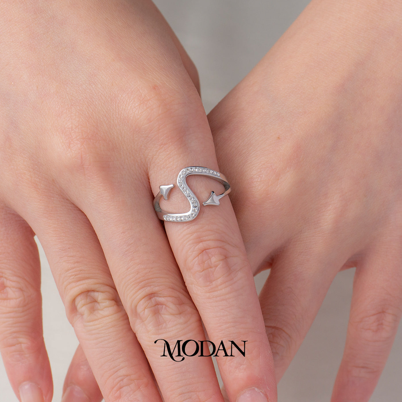 Wave Arrow Zircon Ring Cincin Gelombang Ujung Panah Hypoallergenic Stainless Steel