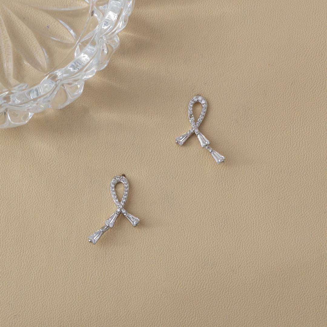 (16mm) Sparkling Baguette Swirl Stud Earrings Anting Tusuk Pita Hypoallergenic Gold Plated