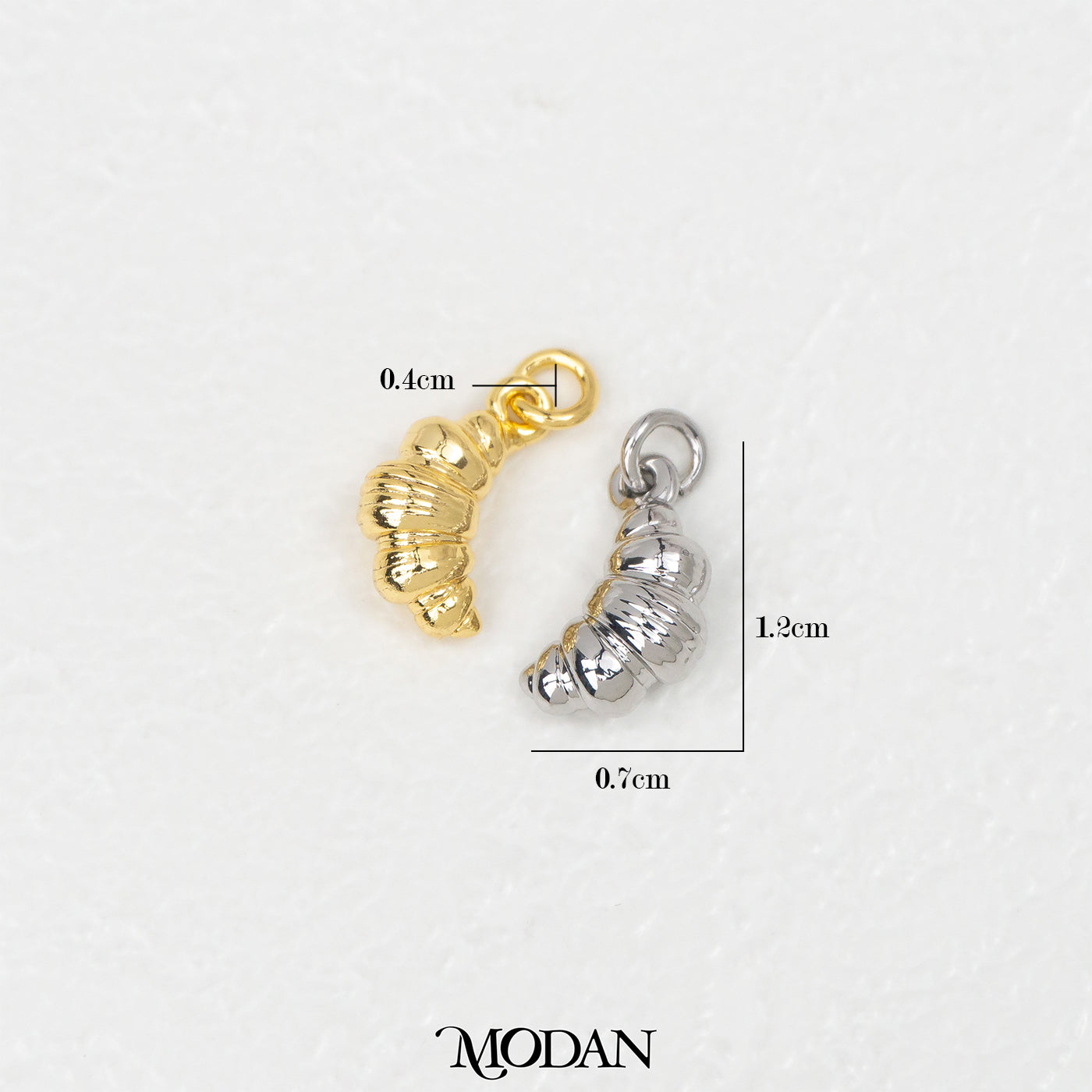 Mini Croissant Patisserie Charm DIY Charm Liontin Pastry Roti Croissant Hypoallergenic Gold Filled
