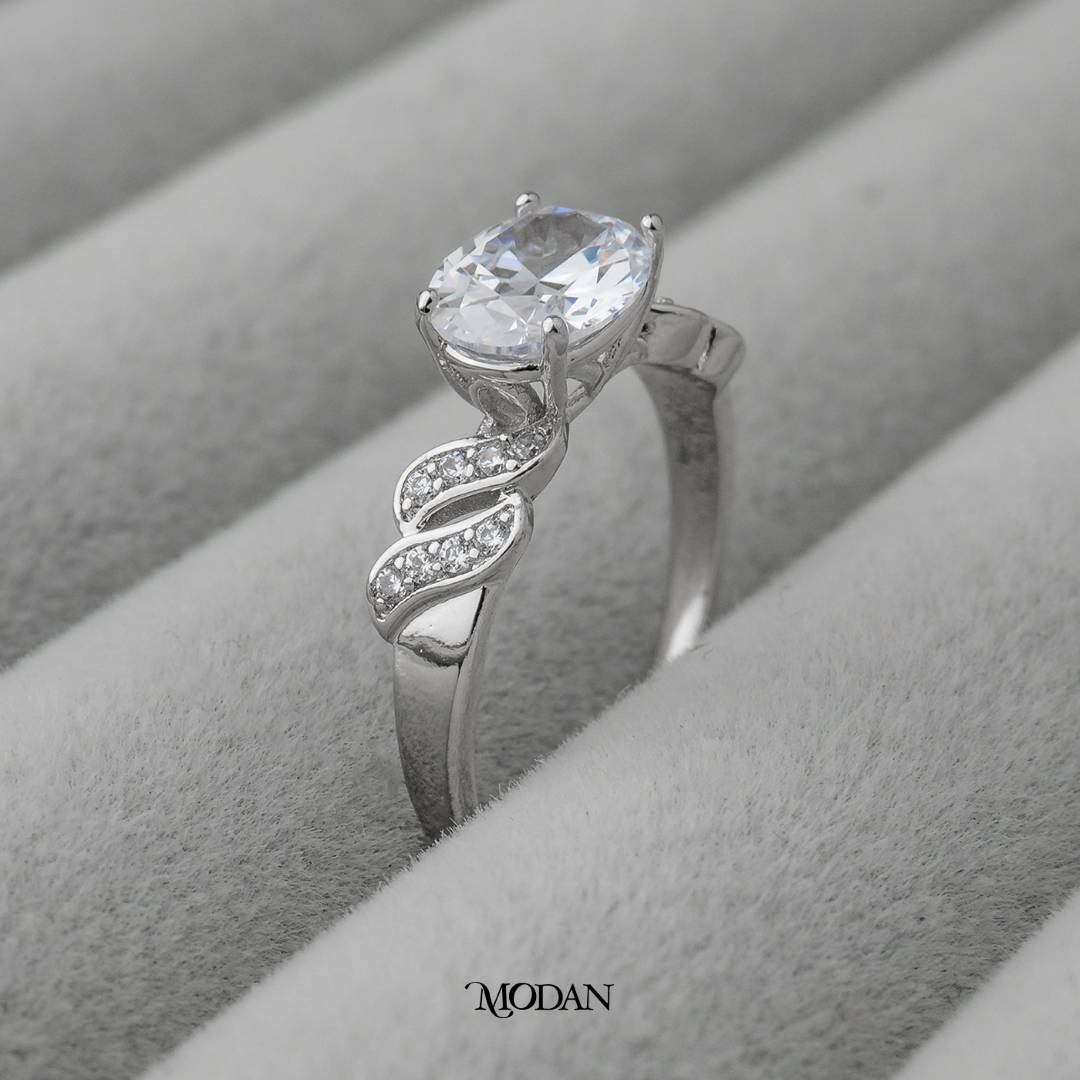 Oval Twisted Solitaire Wedding Ring Cincin Batuan Pasir Minimalist Hypoallergenic Gold Plated