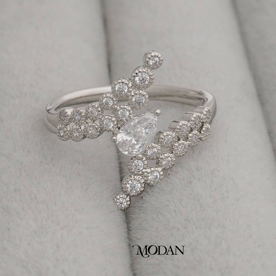 Aura Pear Cut Angel Wing Statement Ring Cincin Bentuk Sayap Deangan Potongan Batu Hypoallergenic Gold Plated