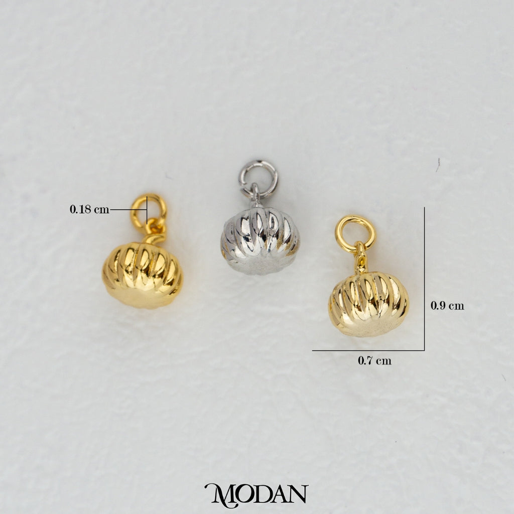 Mini Plain Pumpkin Charm DIY Charm Liontin Buah Labu Hypoallergenic Gold Filled