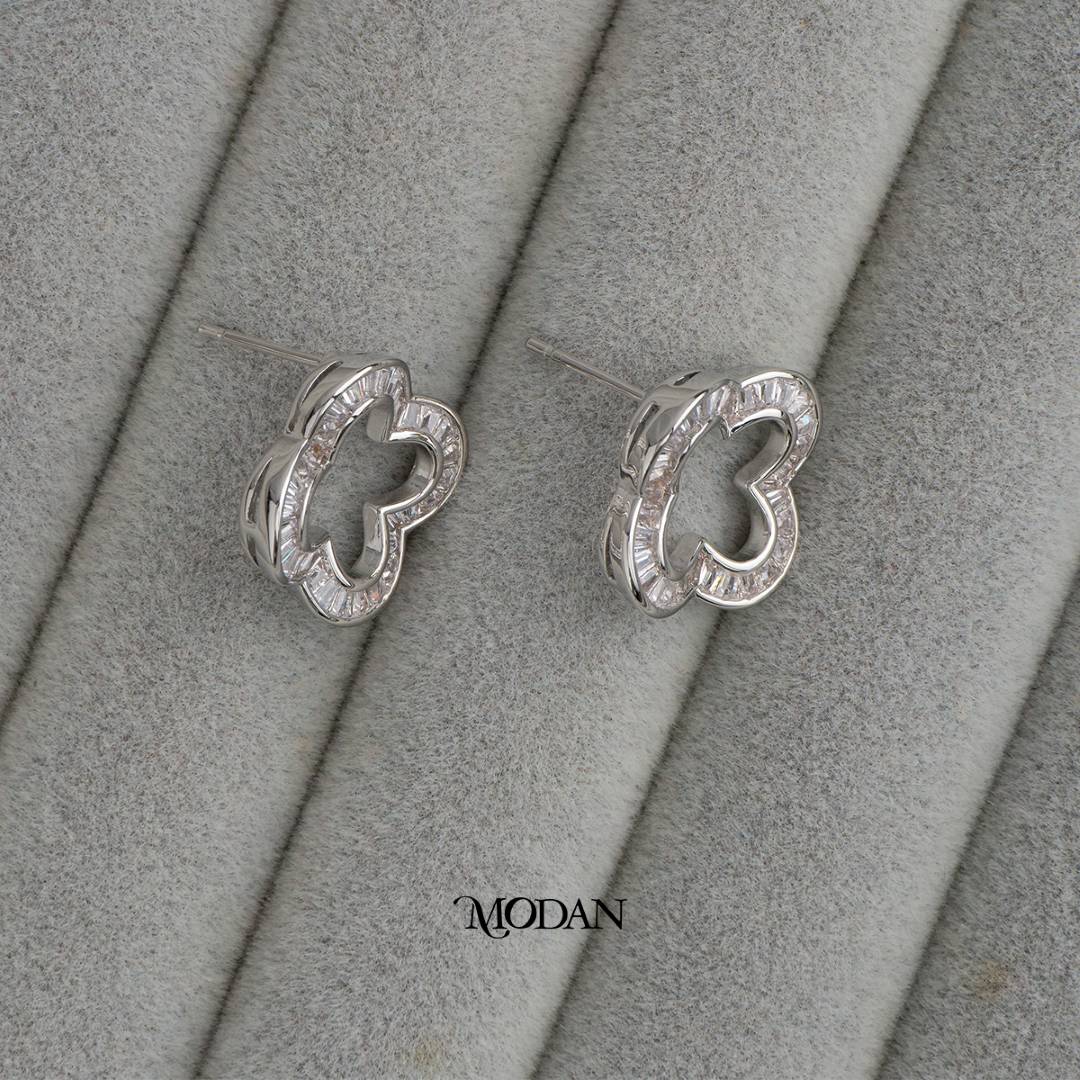 Lucky Four Leaf Clover Baguette Stud Earrings Anting Pesta Daun Semanggi Hypoallergenic Gold Filled