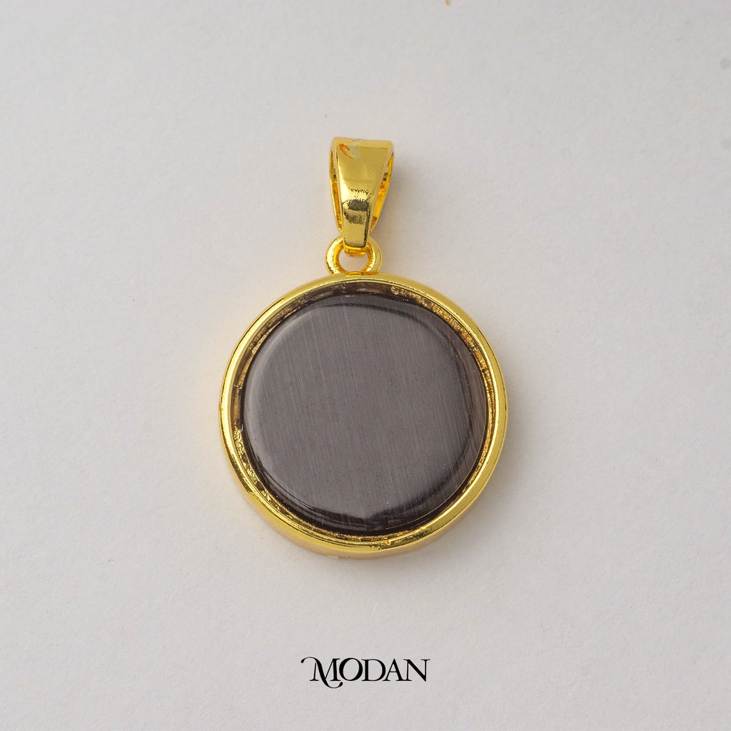 Black and Pink Acrylic Medallion Pendant DIY Pendant Liontin Bulat Hypoallergenic Gold Plated