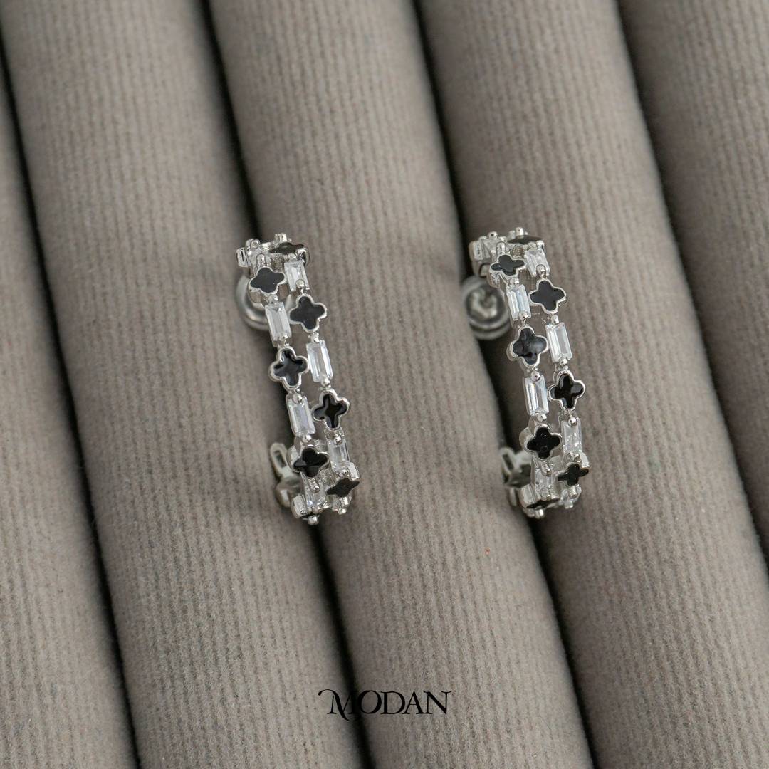 Black Clover C-Hoop Earrings Anting Bulat Daun Keberuntungan Hypoallergenic Gold Filled