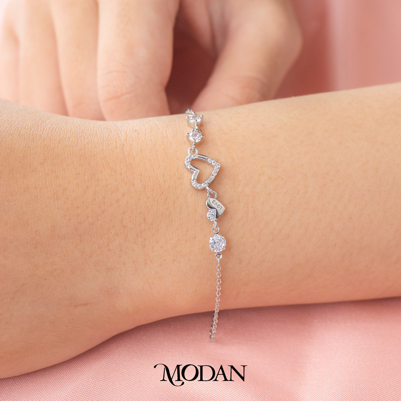 Sparkling Zirconia Love Heart Bracelet Gelang Minimalis Hypoallergenic Gold Filled