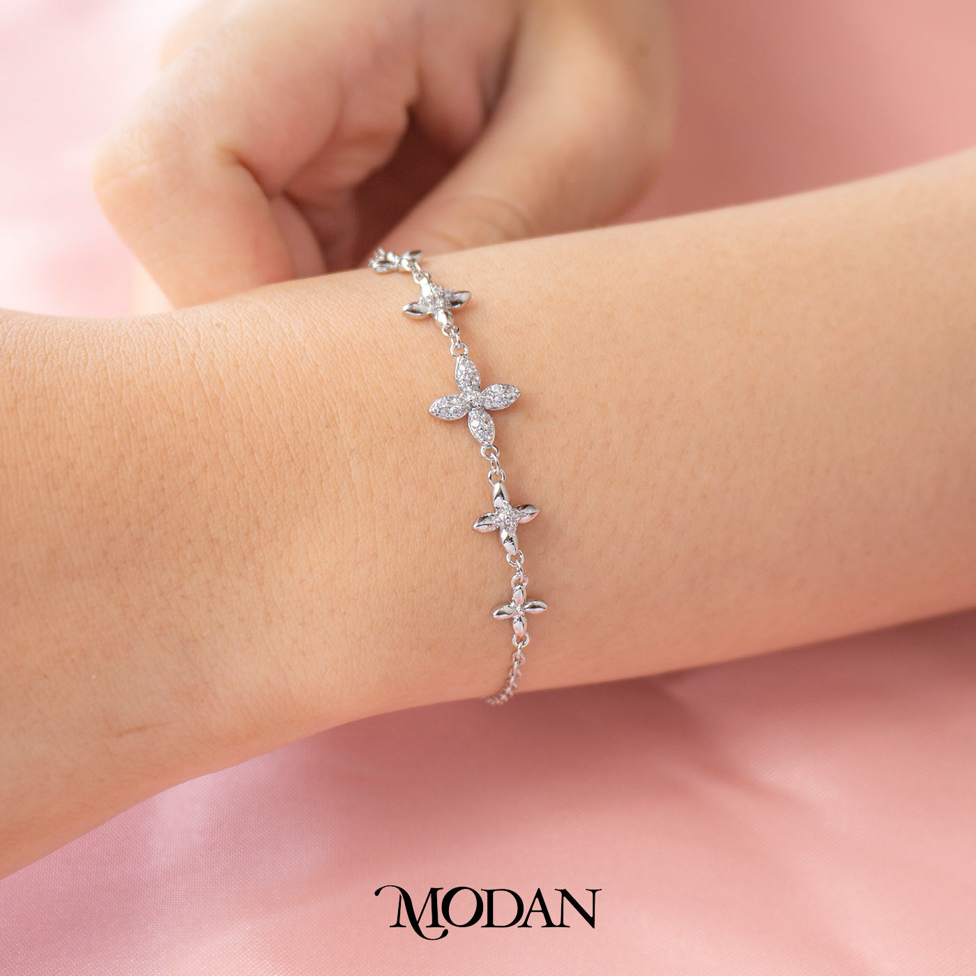 (16cm) Silver Sparkling Starburst Flower Bracelet Gelang Bunga Bintang Hypoallergenic Gold Filled