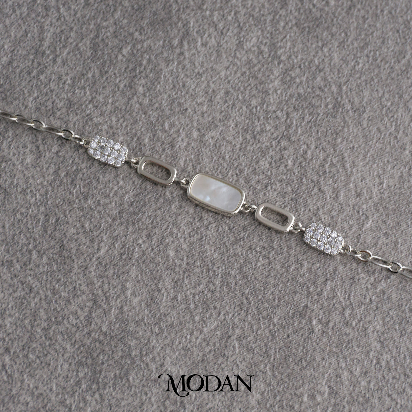(16cm) Silver Geometric Mother of Pearl Chain Gelang Rantai Hypoallergenic Gold Filled