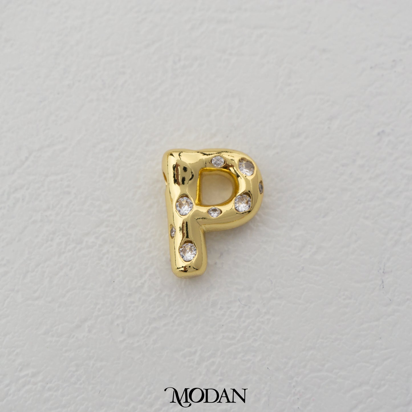 Chunky Zirconia A-Z Initial Alphabet Thick DIY Beads Charm Manik Liontin Kalung Huruf Tebal Dengan Permata Cubic Zirconia Hypoallergenic Gold Filled