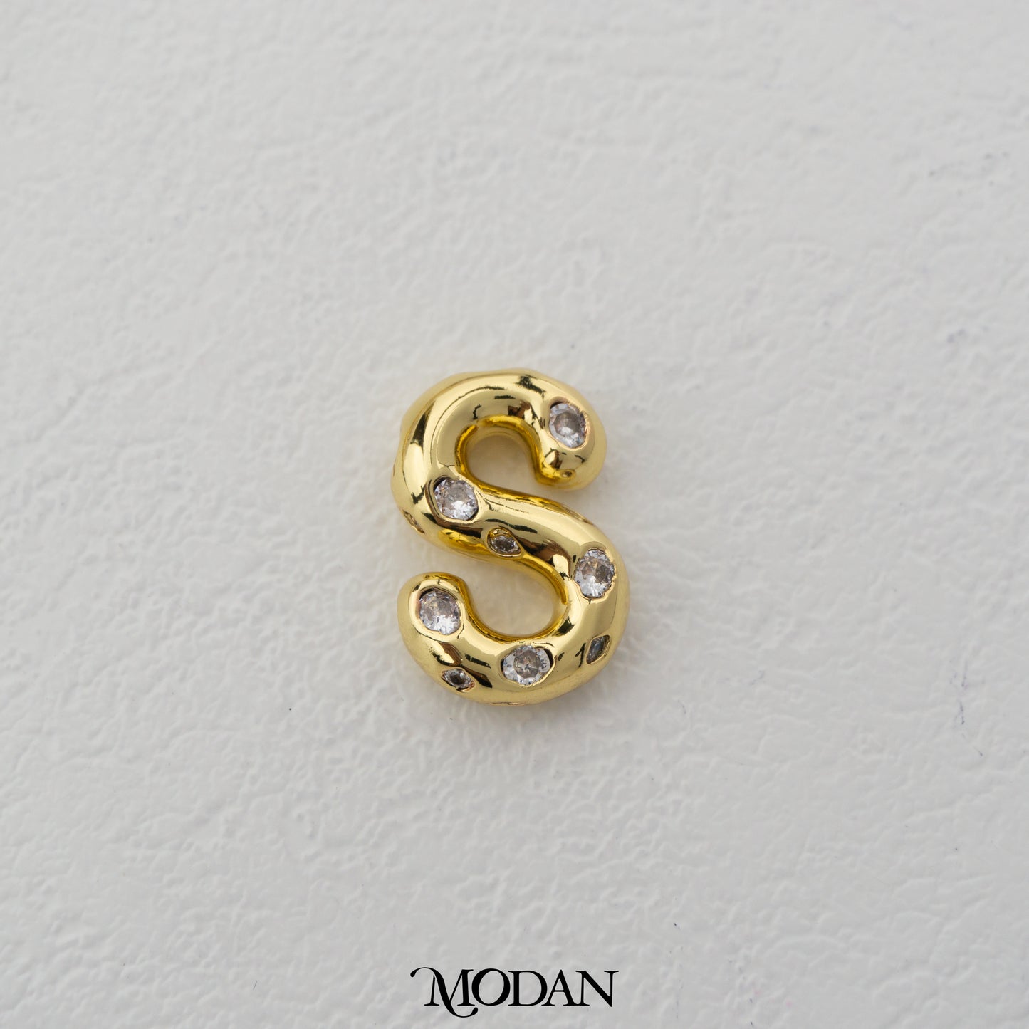 Chunky Zirconia A-Z Initial Alphabet Thick DIY Beads Charm Manik Liontin Kalung Huruf Tebal Dengan Permata Cubic Zirconia Hypoallergenic Gold Filled
