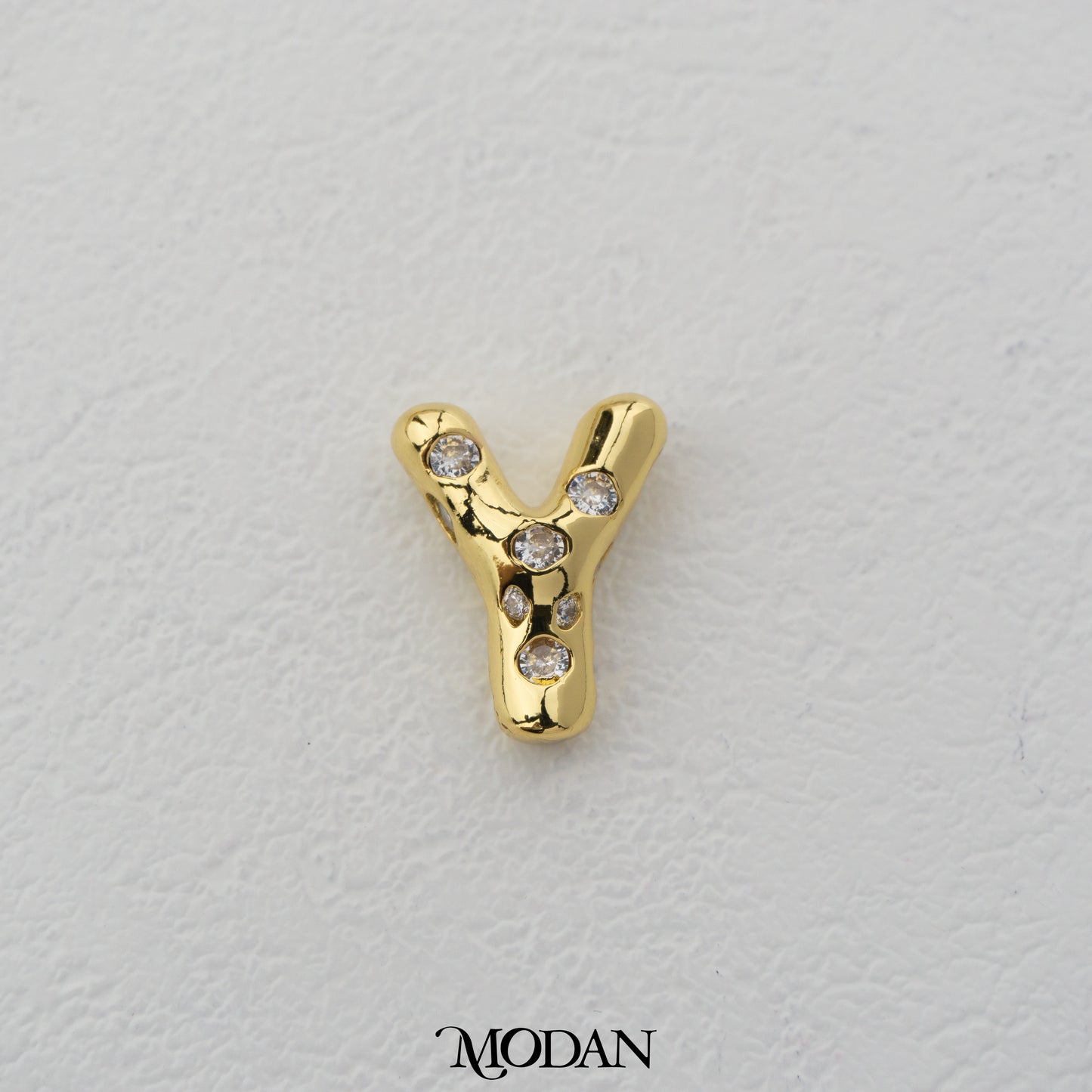 Chunky Zirconia A-Z Initial Alphabet Thick DIY Beads Charm Manik Liontin Kalung Huruf Tebal Dengan Permata Cubic Zirconia Hypoallergenic Gold Filled