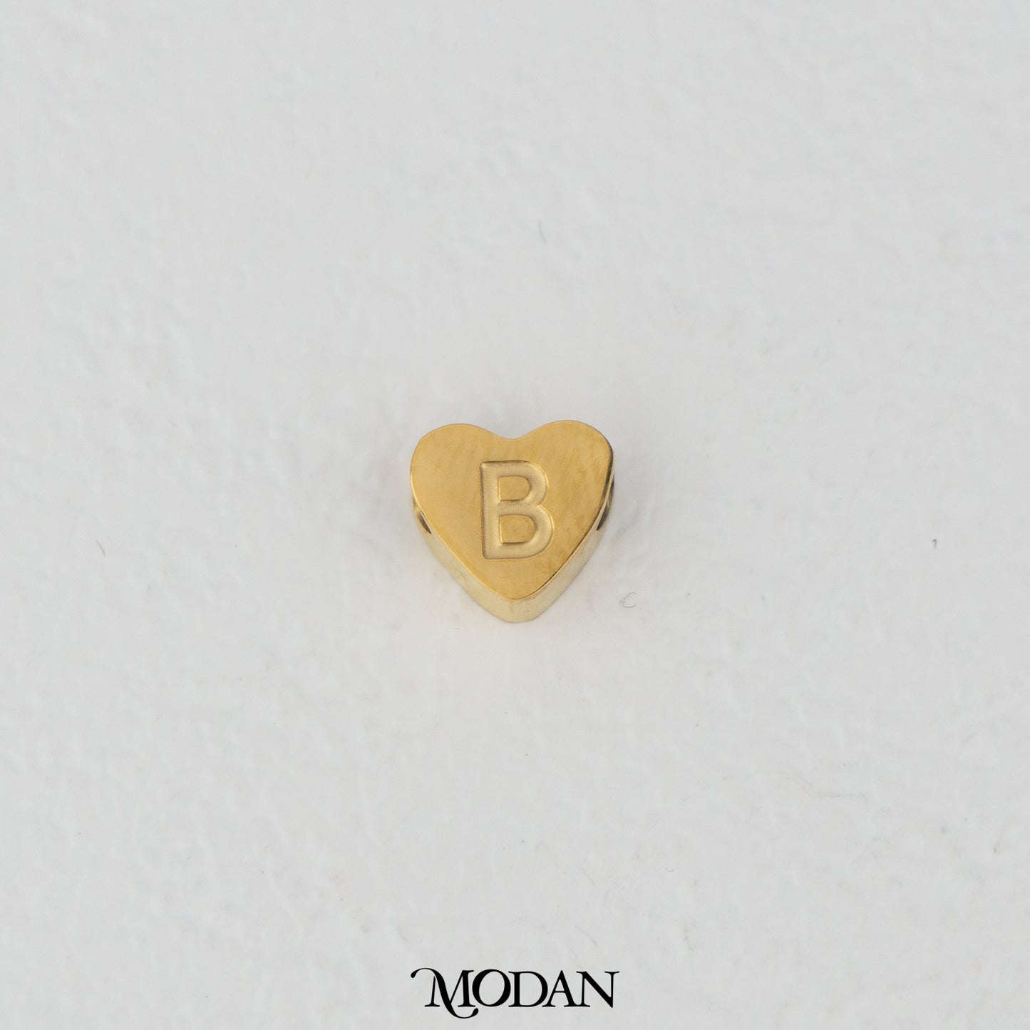 Titanium Steel Mini Plain A-Z Initial Alphabet Love Shaped DIY Beads Charm Beads Manik Liontin Kalung Huruf Bentuk Hati Hypoallergenic Stainless Steel