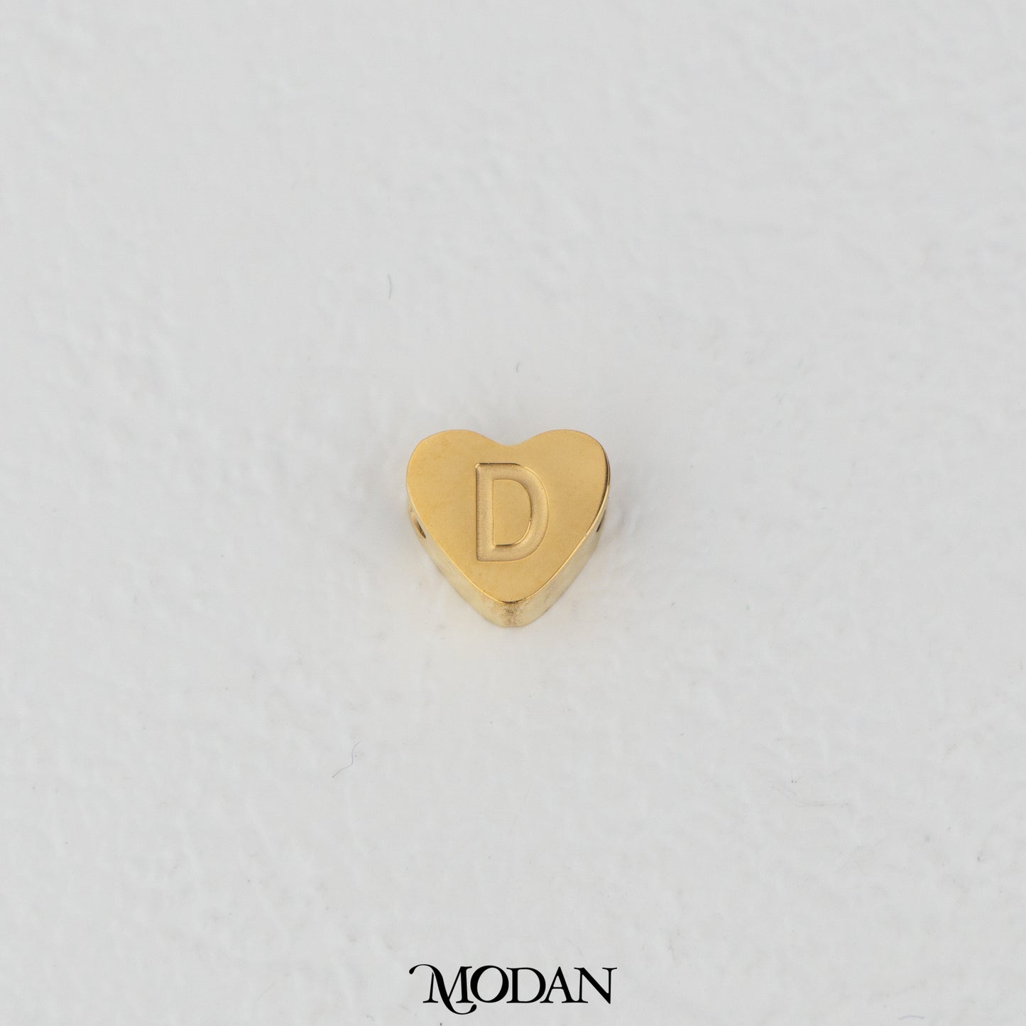 Titanium Steel Mini Plain A-Z Initial Alphabet Love Shaped DIY Beads Charm Beads Manik Liontin Kalung Huruf Bentuk Hati Hypoallergenic Stainless Steel