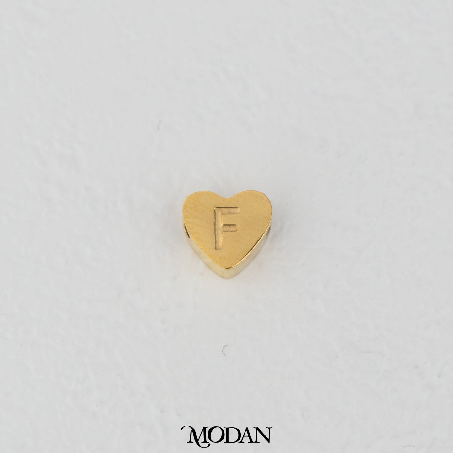 Titanium Steel Mini Plain A-Z Initial Alphabet Love Shaped DIY Beads Charm Beads Manik Liontin Kalung Huruf Bentuk Hati Hypoallergenic Stainless Steel