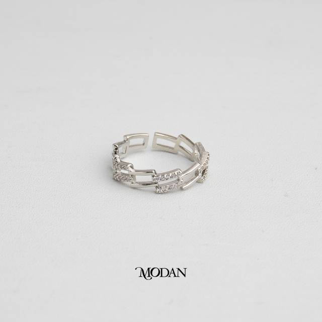 Geometric Hollow Chain Link Ring Cincin Geometris Rantai Berongga Hypoallergenic Gold Plated