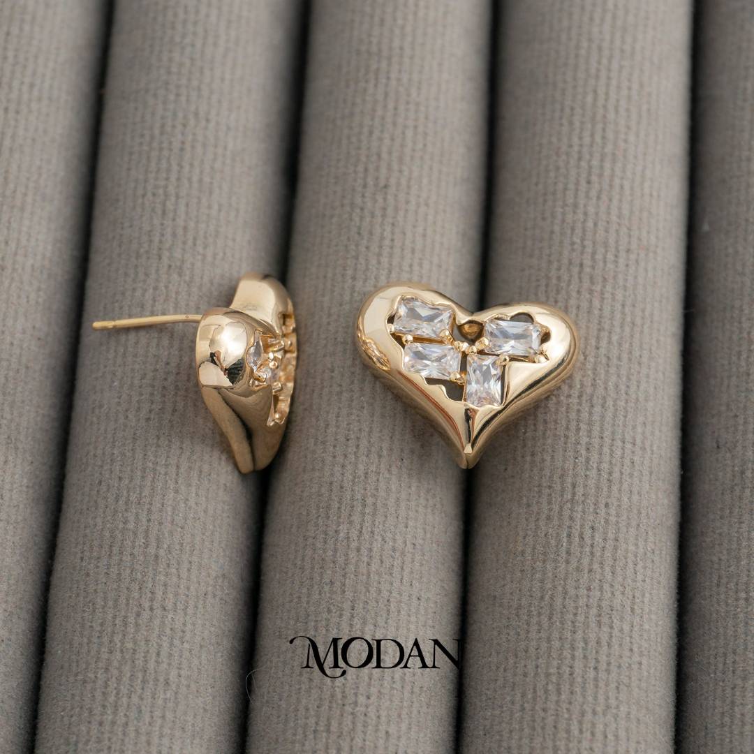 Triple Baguette Love Heart Stud Earrings Anting Bentuk Hati Hypoallergenic Gold Plated