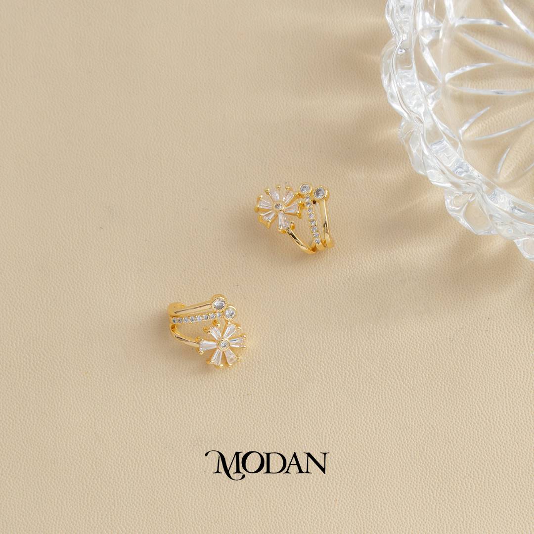 Flower Baguette Triple Layer Claw Stud Earrings Anting Bunga Hypoallergenic Gold Filled
