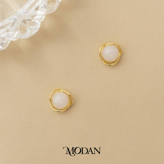 Simple Minimalist White Round Stud Earrings Anting Tusuk Bulat Putih Elegant Hypoallergenic Gold Plated