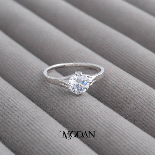 Classic Vintage Solitaire Ring Cincin Solitaire Klasik Hypoallergenic Gold Plated