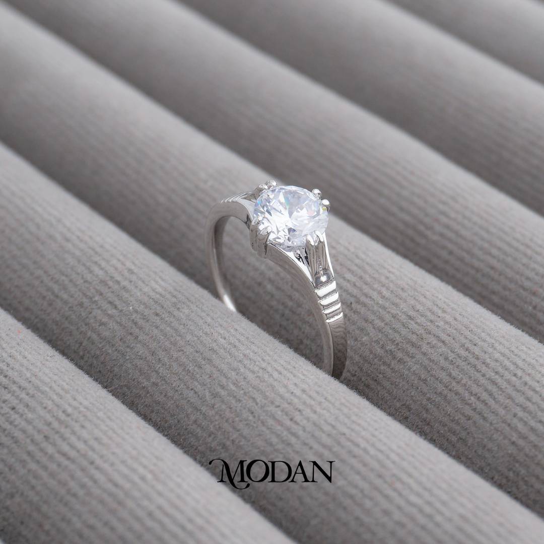 Classic Vintage Solitaire Ring Cincin Solitaire Klasik Hypoallergenic Gold Plated