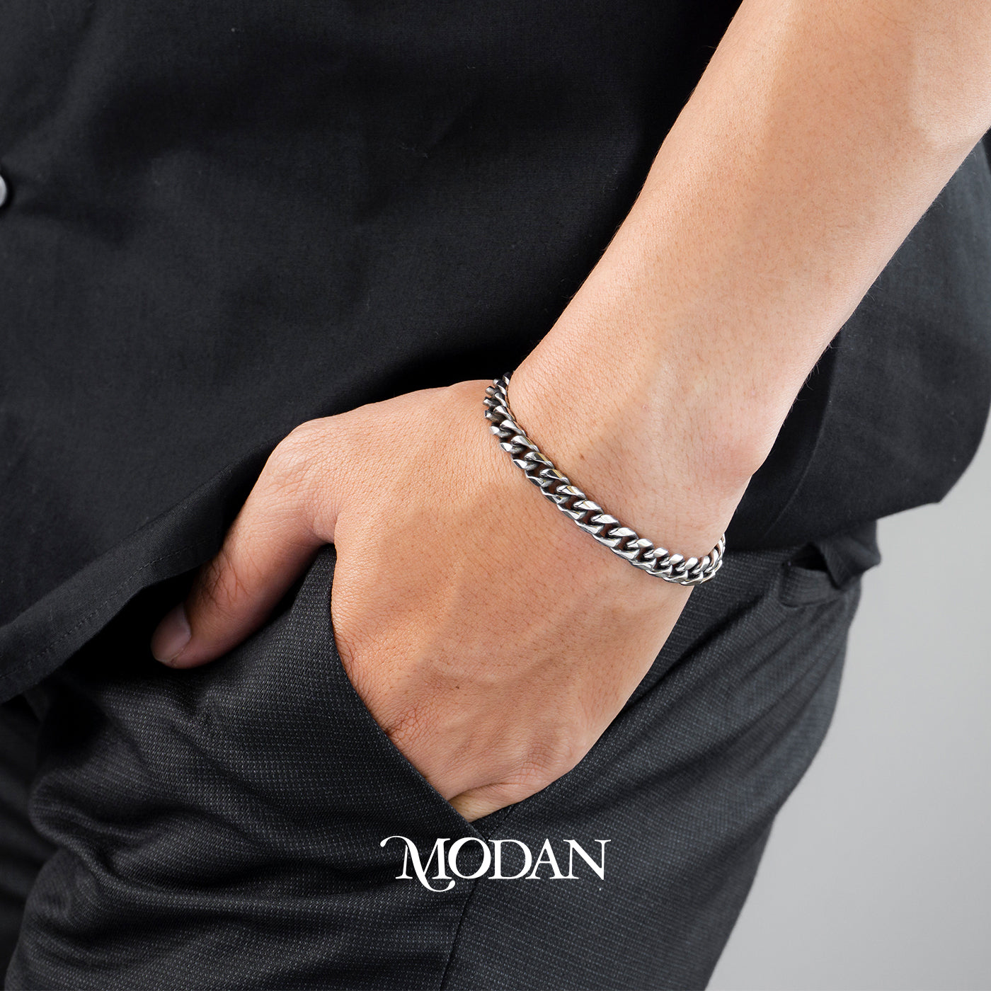 (22cm)(6mm) Titanium Miami Cuban Chain Men’s Bracelet Gelang Rantai Pria Hypoallergenic Stainless Steel