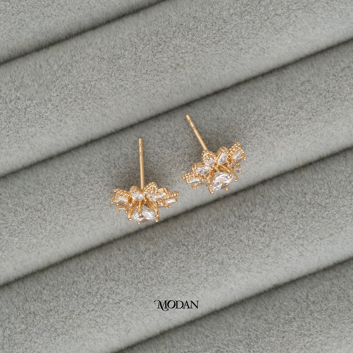 (13mm) Sparkling Rosegold Flower Zirconia Stud Earrings Anting Tusuk Bunga Hypoallergenic Gold Plated