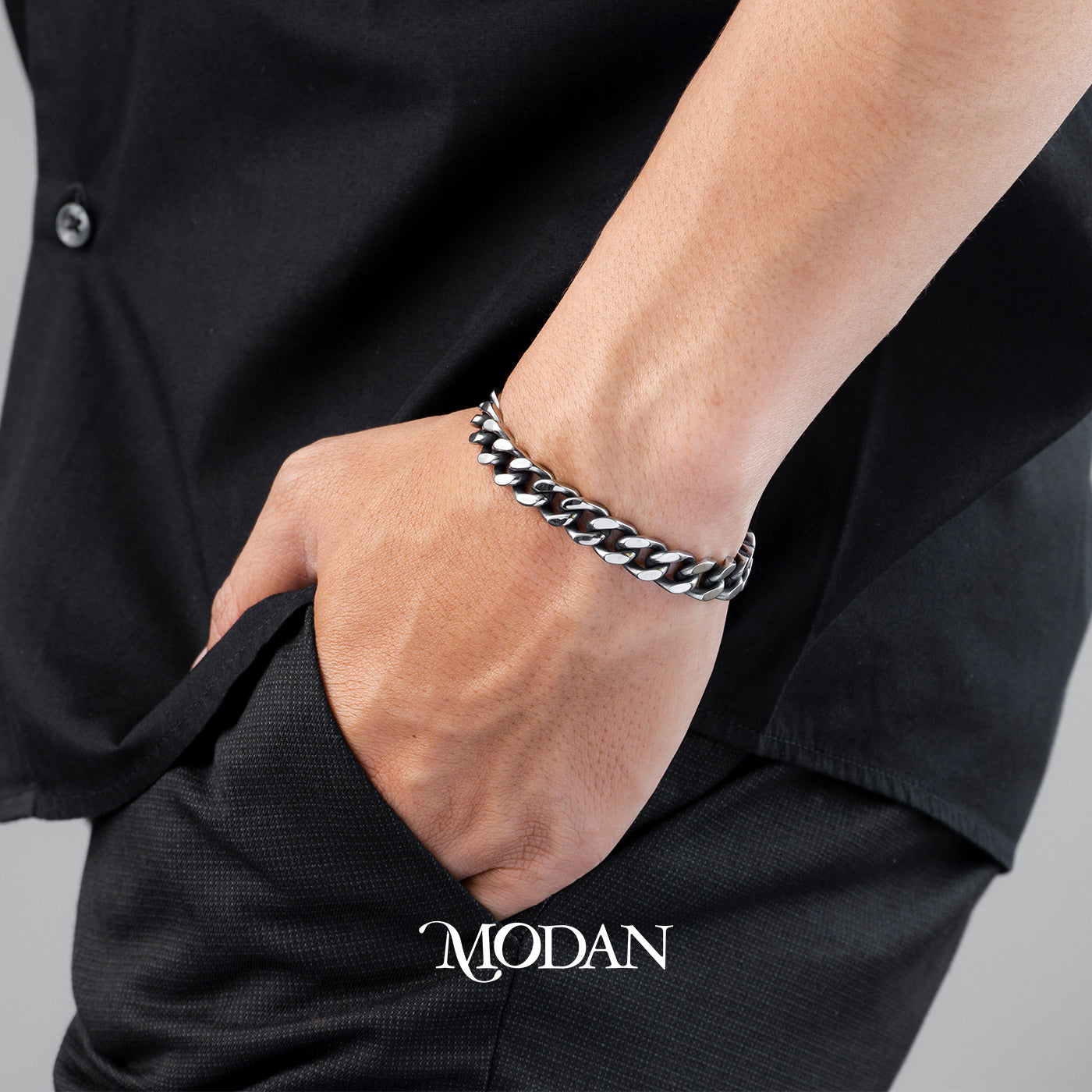 (21cm) Titanium Classic Cuban Chain Men’s Bracelet Gelang Rantai Pria Hypoallergenic Stainless Steel