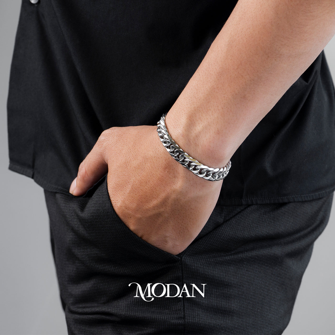 (22cm)(9mm) Titanium Miami Cuban Chain Men’s Bracelet Gelang Rantai Pria Hypoallergenic Stainless Steel