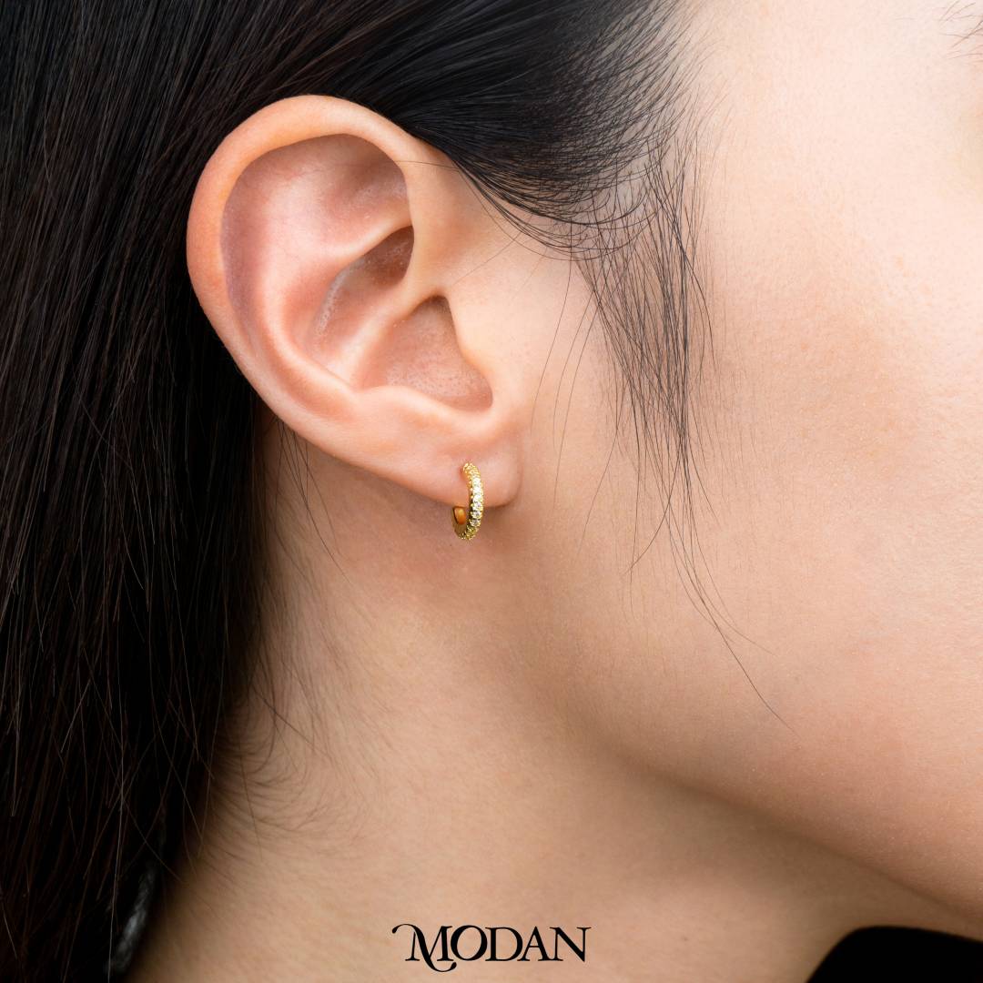 (10mm) Mini Micro Pave C Hoop Earrings Anting Bentuk C Kecil Hypoallergenic Gold Plated