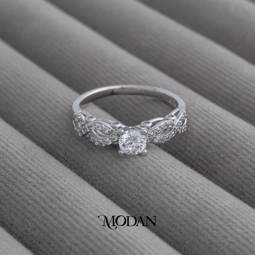 Enchanting Braided Ring Cincin Anyaman Pesta Hypoallergenic Gold Plated