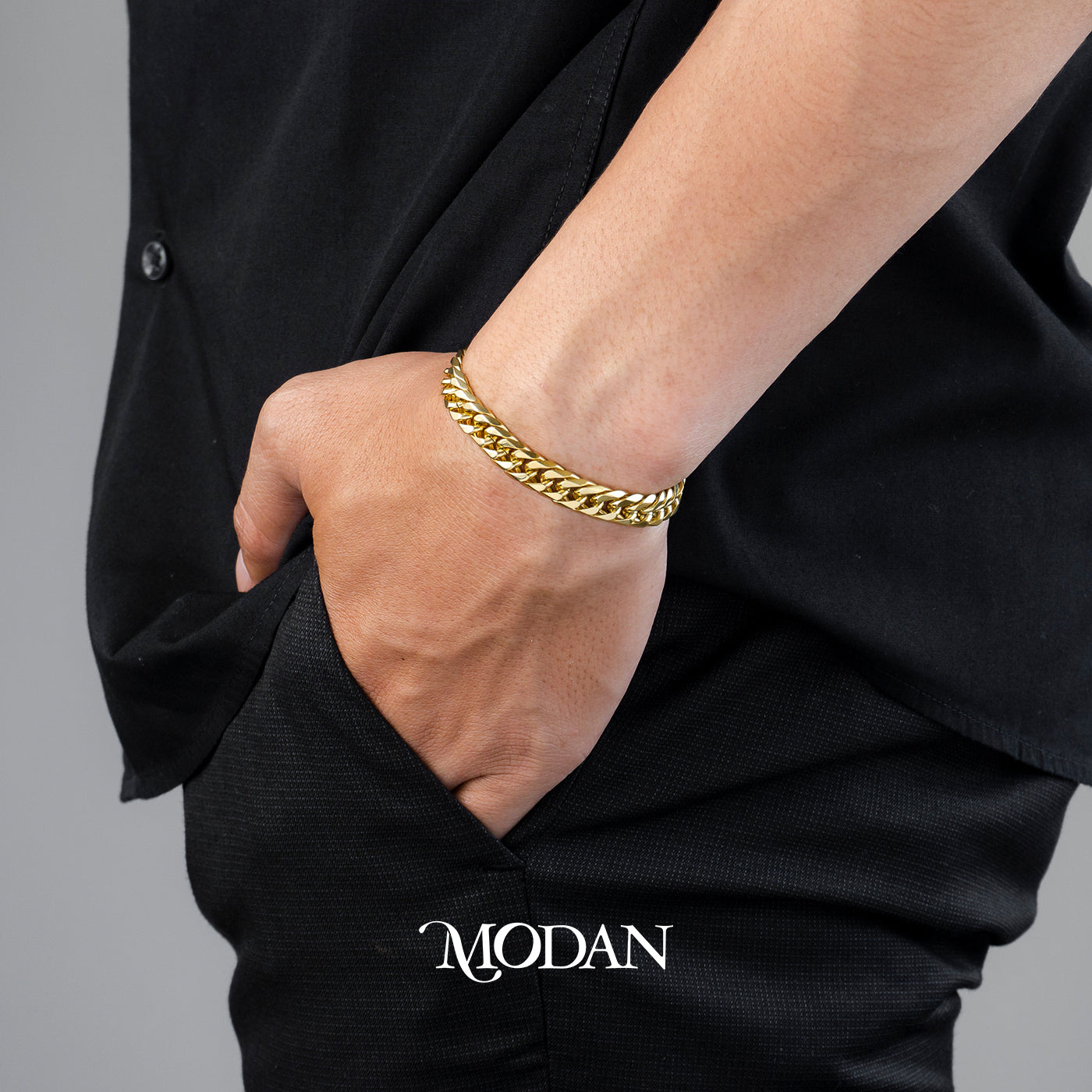 (21cm)(7.9mm) Titanium Golden Miami Cuban Chain Men’s Bracelet Gelang Rantai Pria Hypoallergenic Stainless Steel
