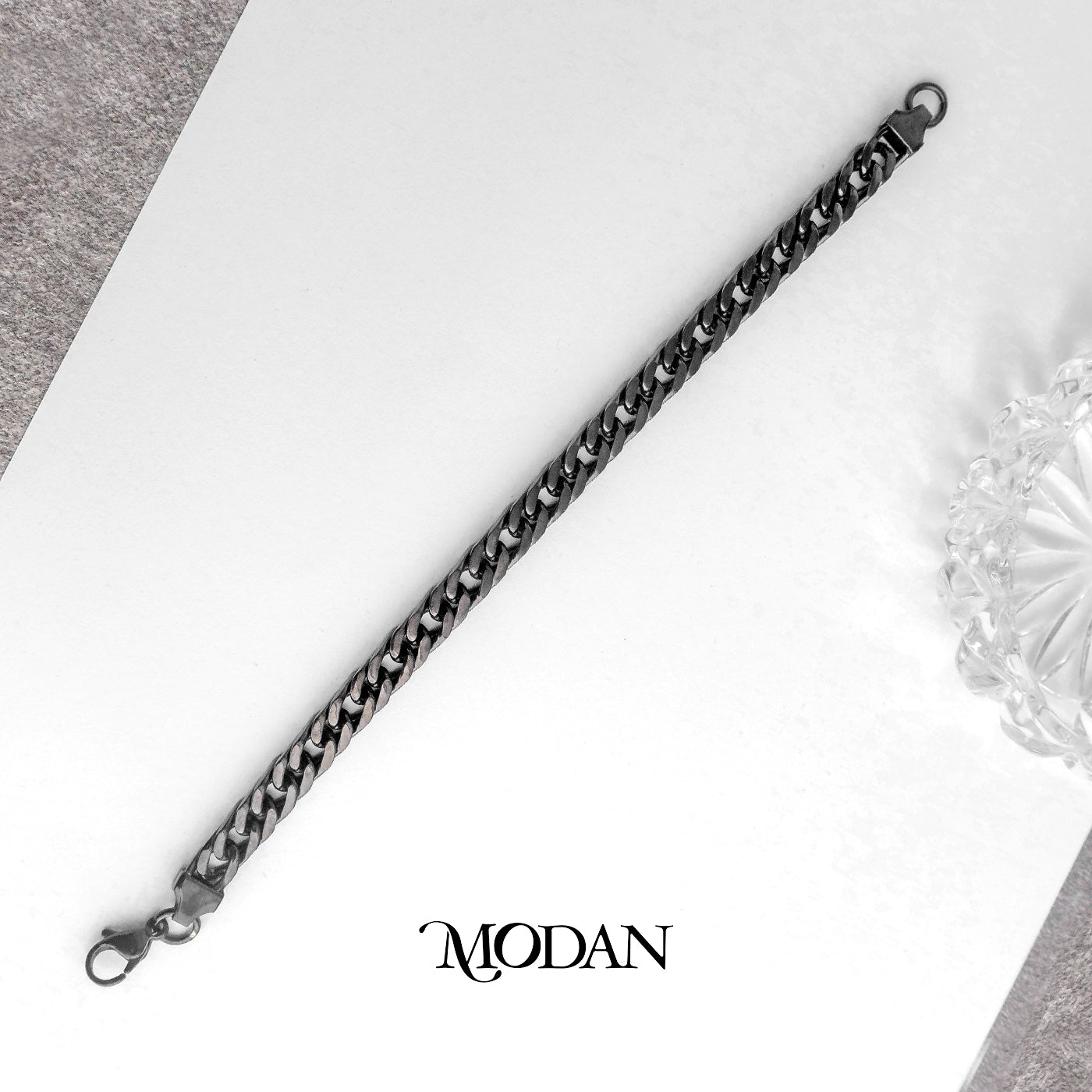 (21cm) (8mm) Titanium Black Curb Chain Men’s Bracelet Gelang Rantai Pria Hypoallergenic Stainless Steel