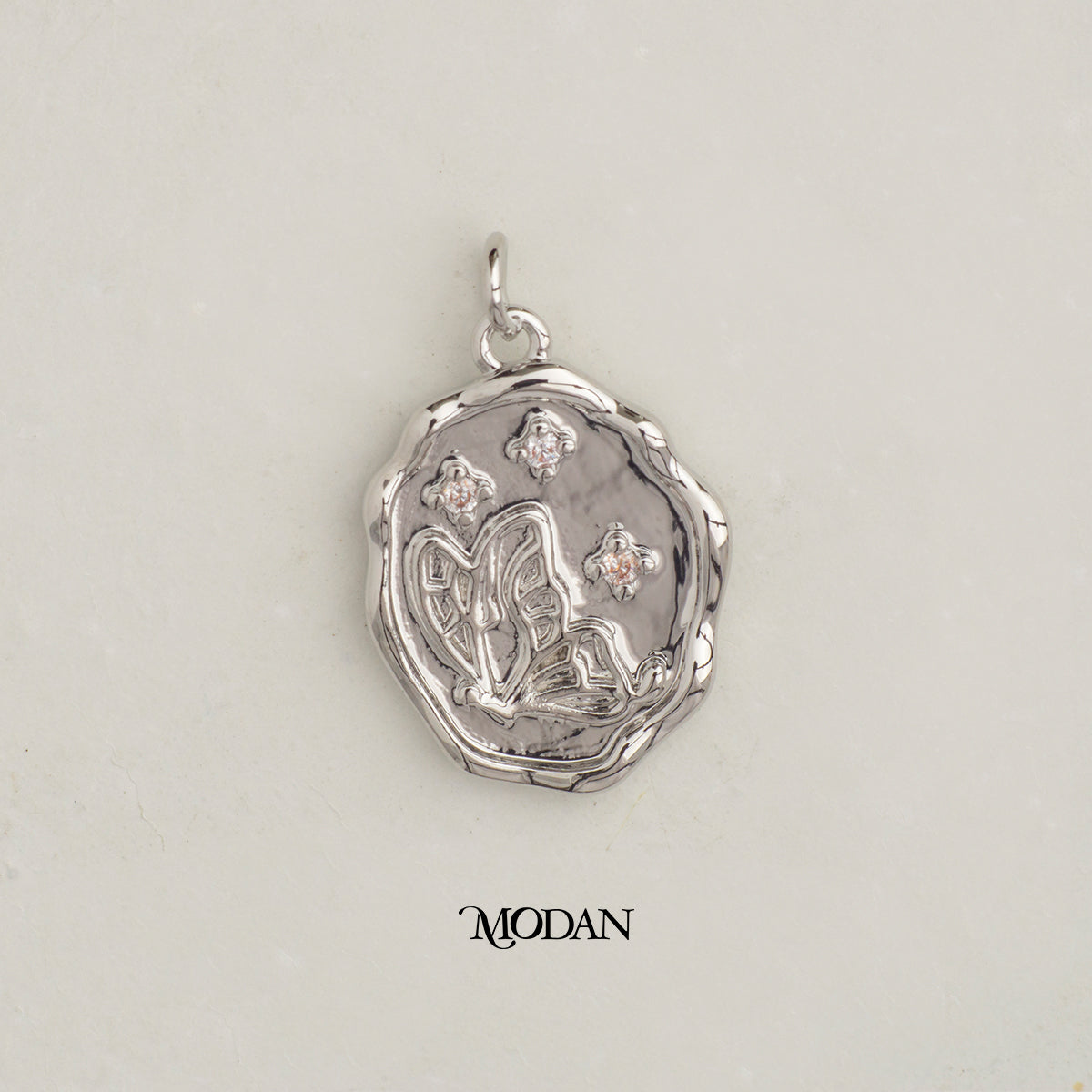 Butterfly Mariposa Oval Medallion Animal DIY Charm Liontin Kupu - Kupu Hypoallergenic Gold Filled