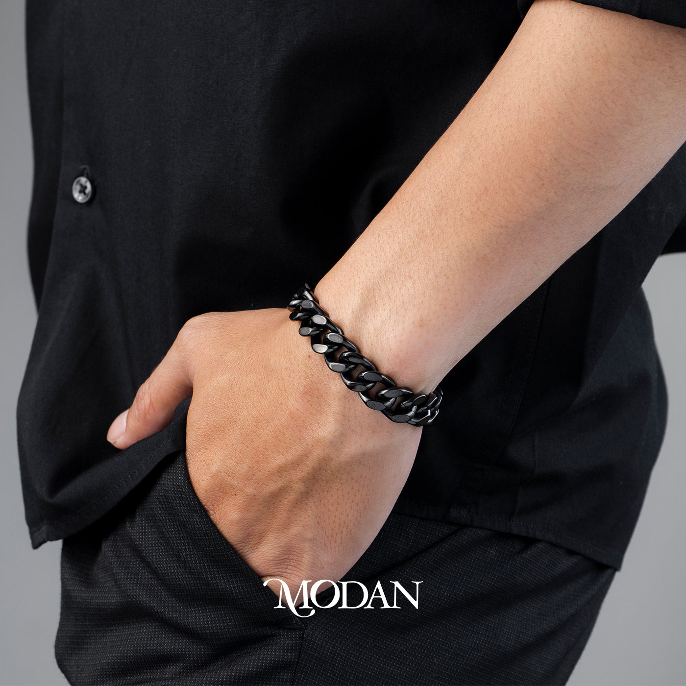 (23cm) Titanium Classic Black Cuban Chain Men’s Bracelet Gelang Rantai Pria Hypoallergenic Stainless Steel