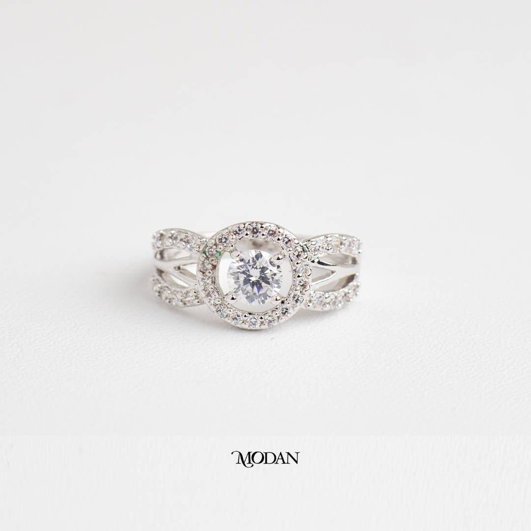 Elegant Twisted Shank Ring Cincin Model Kepang Pesta Hypoallergenic Gold Plated