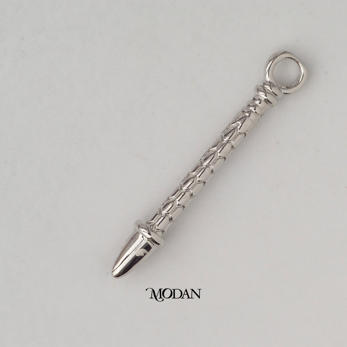 Unisex Textured Plain Traditional Spear DIY Charm Liontin Polos Pria Wanita Paku  Hypoallergenic Gold Plated